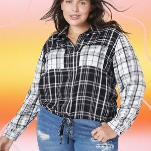 NWT Lane Bryant ‘Classic Long-Sleeve Collared Button-Down Crop Shirt’ in Plaid